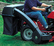 toro XL440 Lawntractor vac-bagger attachment