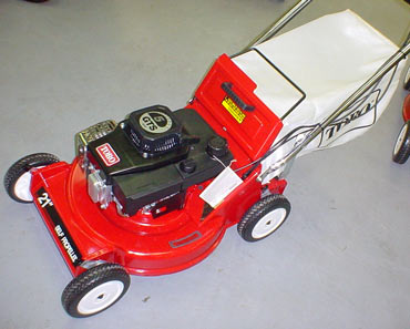 toro 26624 4-cycle 3-spd GTS VACU-BAGGER cast aluminum deck  lawnmower Toro mower toro 26624 mower