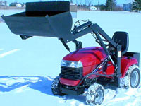 toro 5xi Lawn yard and garden tractor front end bucket loader